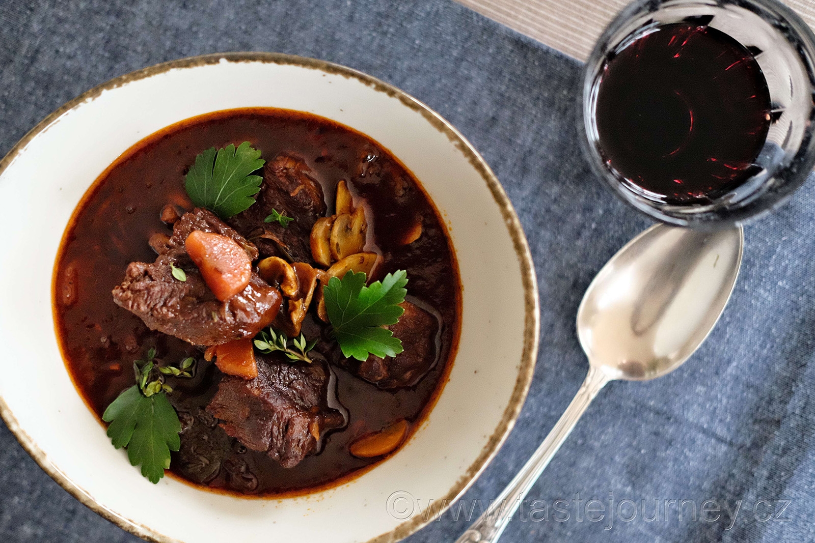 Gurmánské dědictví francouzské kuchyně - Beef bourguignon