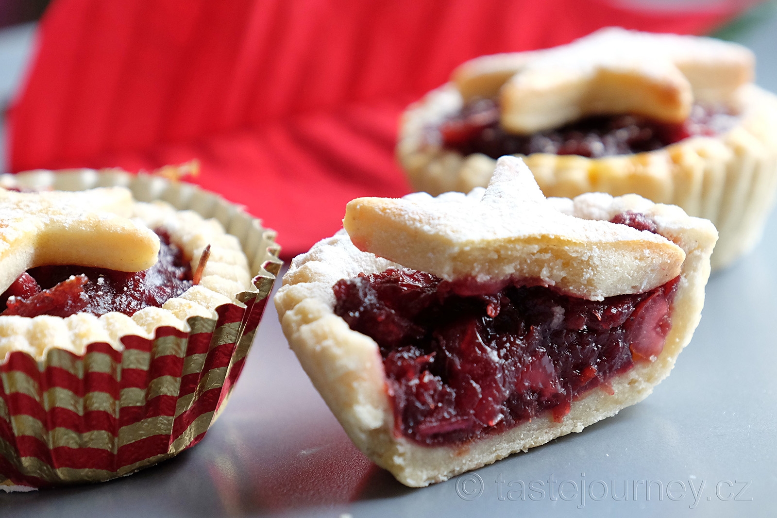 Mince pie můžete vykrajovat a dát do košíčků na mufiny