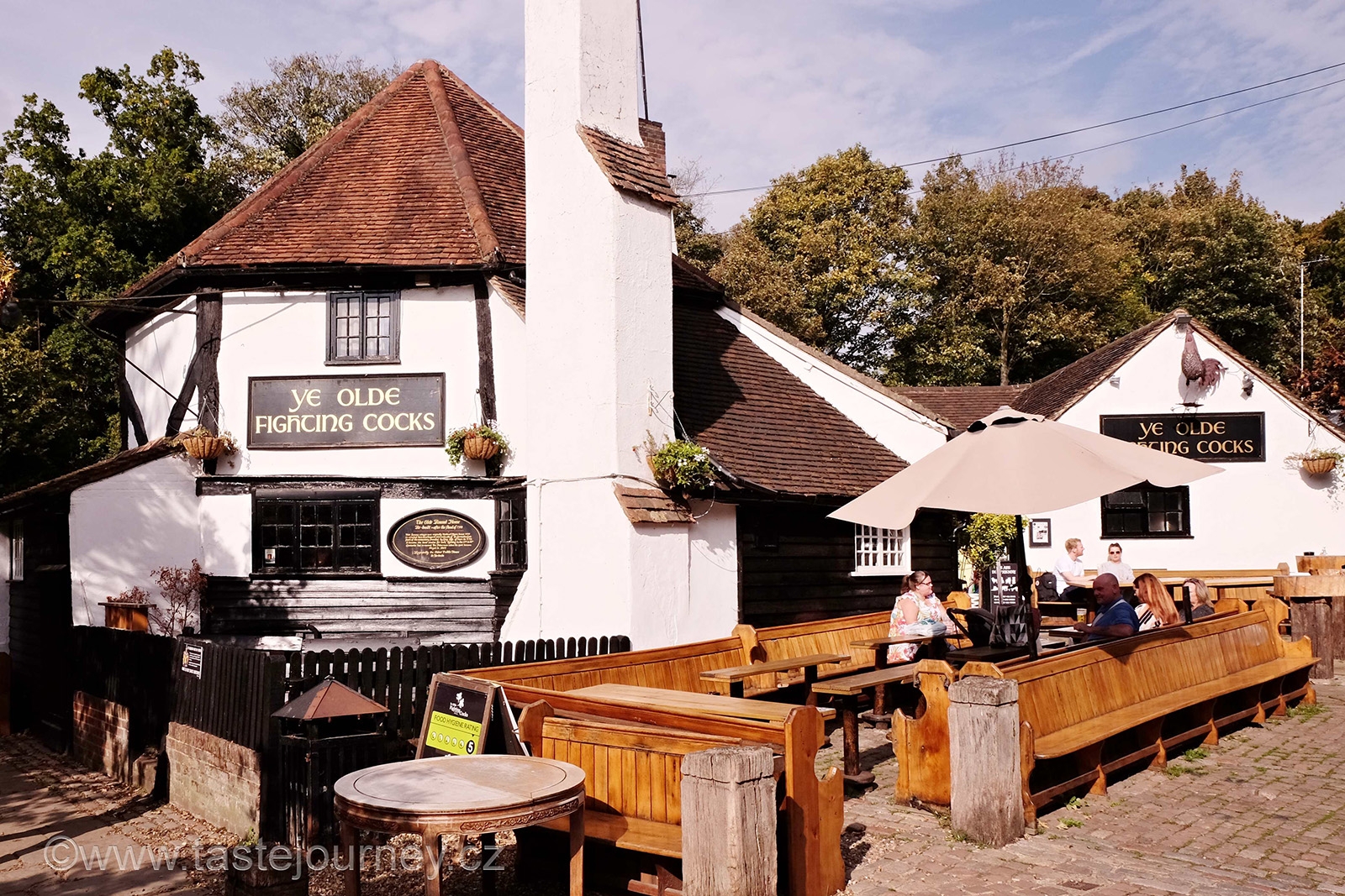 Ye Olde Fighting Cocks,pub U bojujících kohoutů